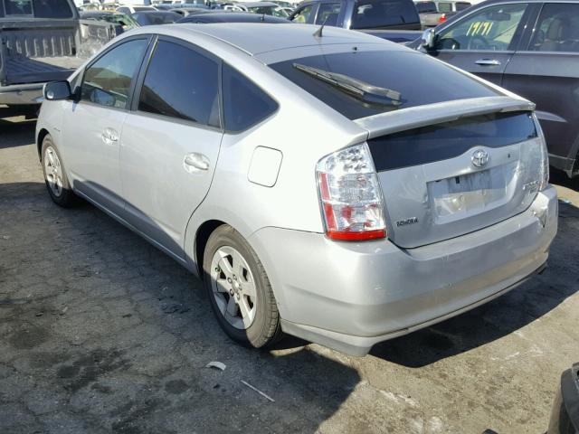 JTDKB20U877563624 - 2007 TOYOTA PRIUS SILVER photo 3