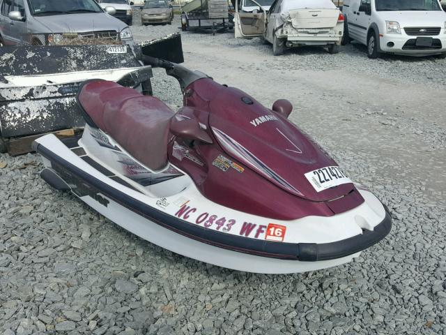 YAMA2933D898 - 1998 YAMAHA MARINE WHITE photo 1