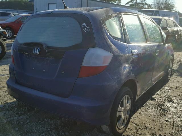 JHMGE8G29AS013467 - 2010 HONDA FIT BLUE photo 4