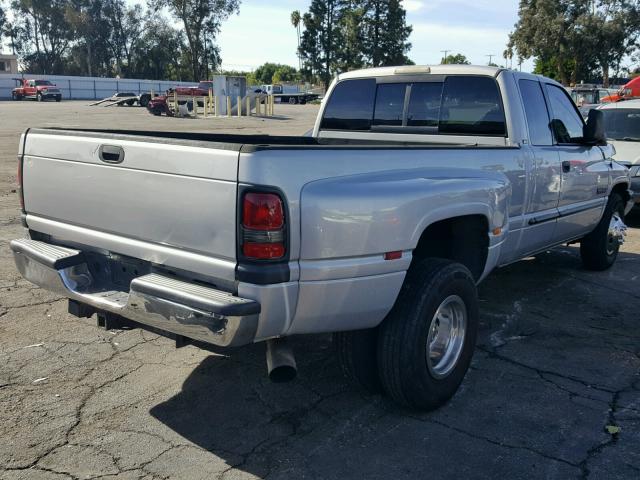 1B7MC3365YJ179006 - 2000 DODGE RAM 3500 SILVER photo 4