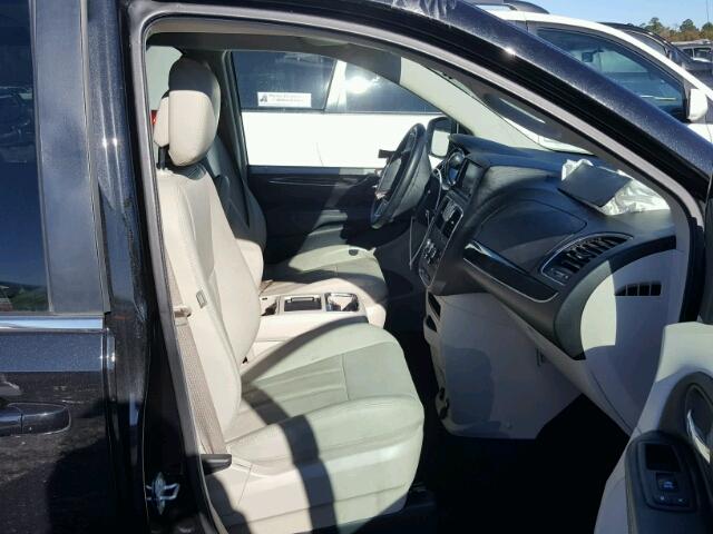 2C4RC1AG8GR232118 - 2016 CHRYSLER TOWN & COU 黑色 照片 5