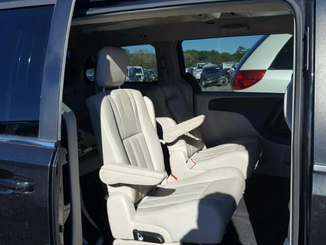 2C4RC1AG8GR232118 - 2016 CHRYSLER TOWN & COU 黑色 照片 6