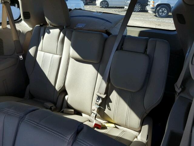 2C4RC1AG8GR232118 - 2016 CHRYSLER TOWN & COU 黑色 照片 9