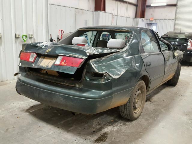 4T1BG22K9YU704910 - 2000 TOYOTA CAMRY CE GREEN photo 4