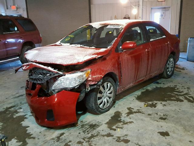 2T1BU4EE0CC834157 - 2012 TOYOTA COROLLA BA RED photo 2