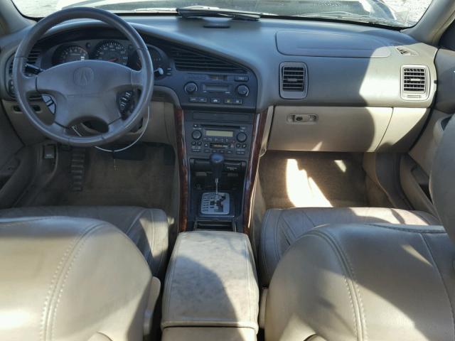 19UUA56641A023804 - 2001 ACURA 3.2TL WHITE photo 9