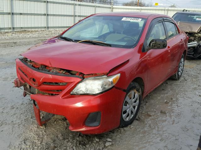 2T1BU4EE4BC613756 - 2011 TOYOTA COROLLA RED photo 2