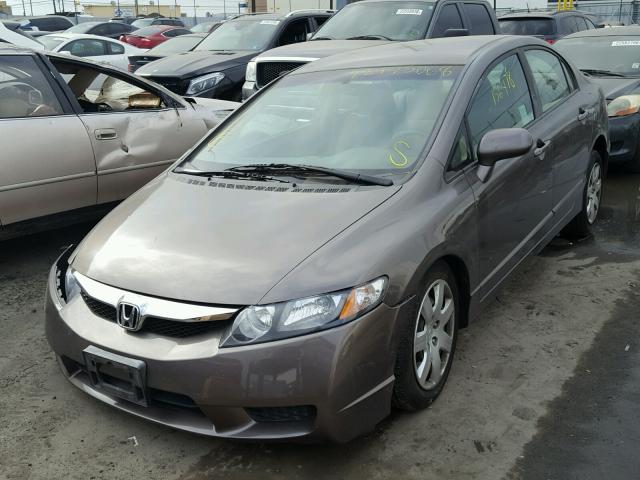 19XFA1F58AE063050 - 2010 HONDA CIVIC LX GRAY photo 2