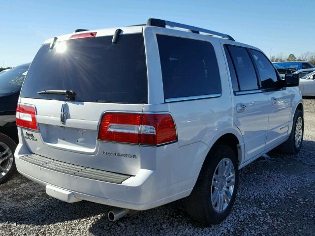 5LMJJ2H58CEL00771 - 2012 LINCOLN NAVIGATOR WHITE photo 4