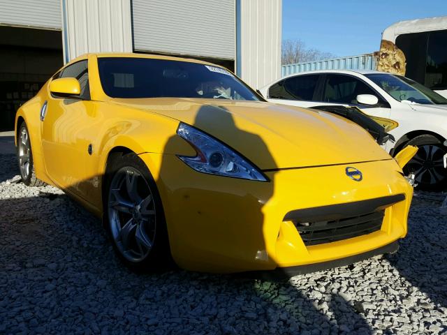 JN1AZ44EX9M404858 - 2009 NISSAN 370Z YELLOW photo 1