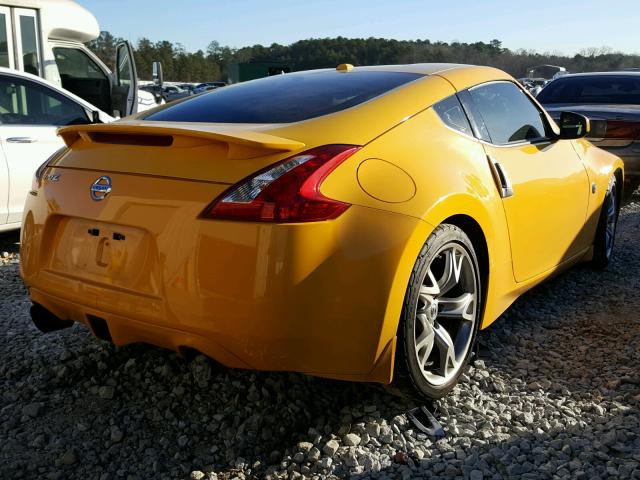 JN1AZ44EX9M404858 - 2009 NISSAN 370Z YELLOW photo 4