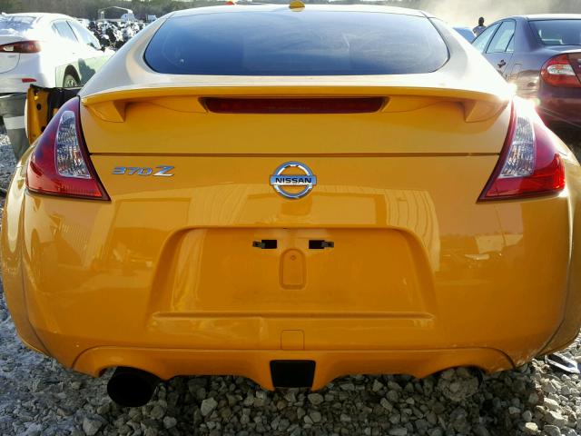 JN1AZ44EX9M404858 - 2009 NISSAN 370Z YELLOW photo 6