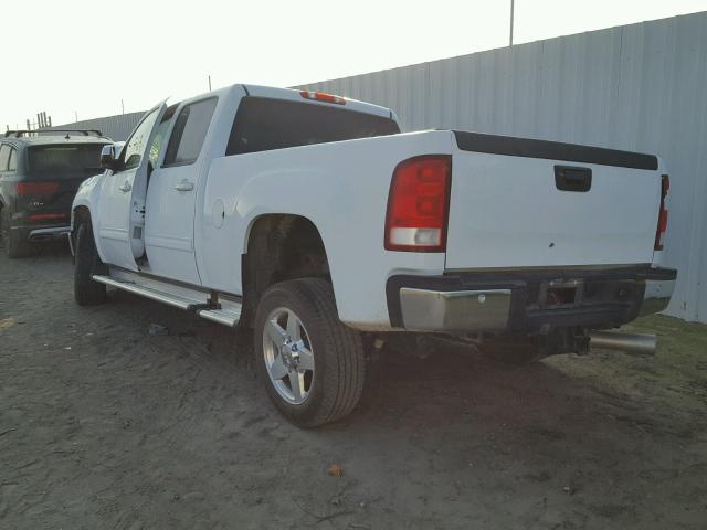 1GT121E85CF196960 - 2012 GMC SIERRA K25 WHITE photo 3