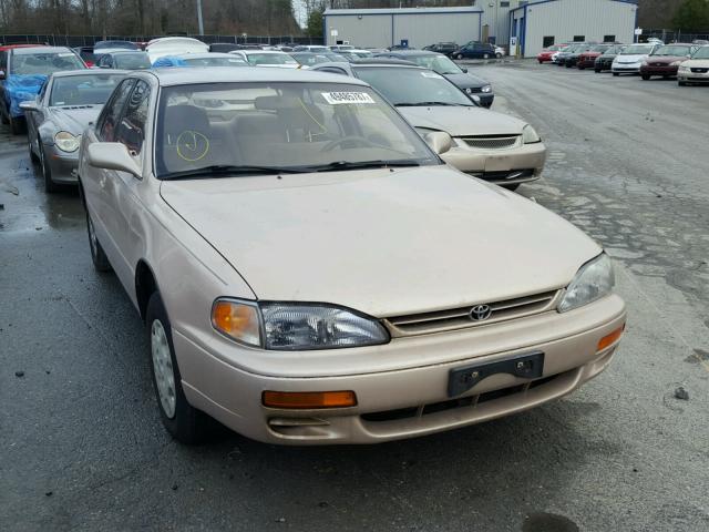 4T1SK12E3SU499823 - 1995 TOYOTA CAMRY LE GOLD photo 1