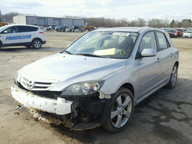 JM1BK343651222049 - 2005 MAZDA 3 HATCHBAC SILVER photo 2