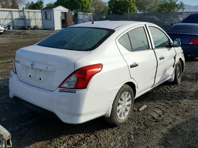 3N1CN7AP4HL808405 - 2017 NISSAN VERSA S WHITE photo 4