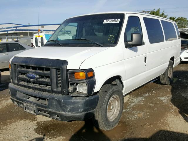 1FBSS31L39DA63830 - 2009 FORD ECONOLINE WHITE photo 2