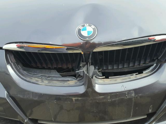 WBAVC93538K040126 - 2008 BMW 328 XI SILVER photo 9