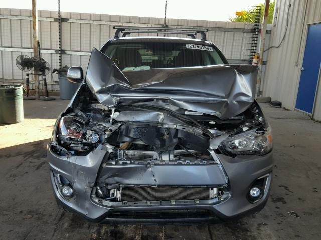 4A4AP4AU7EE025683 - 2014 MITSUBISHI OUTLANDER GRAY photo 9