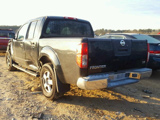 1N6AD07W75C412809 - 2005 NISSAN FRONTIER C BLACK photo 3