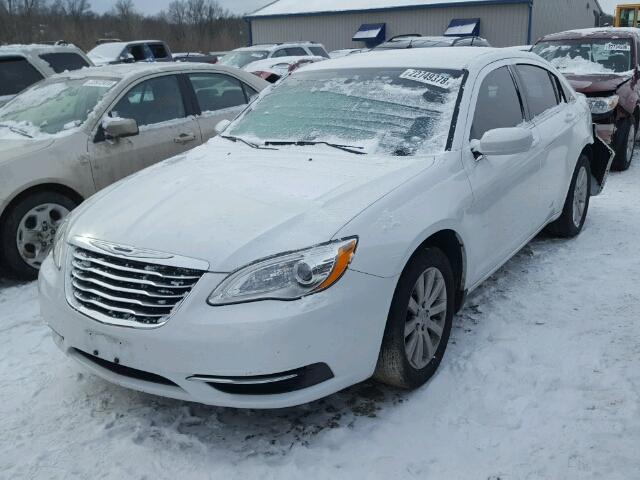 1C3CCBBB0DN601629 - 2013 CHRYSLER 200 TOURIN WHITE photo 2