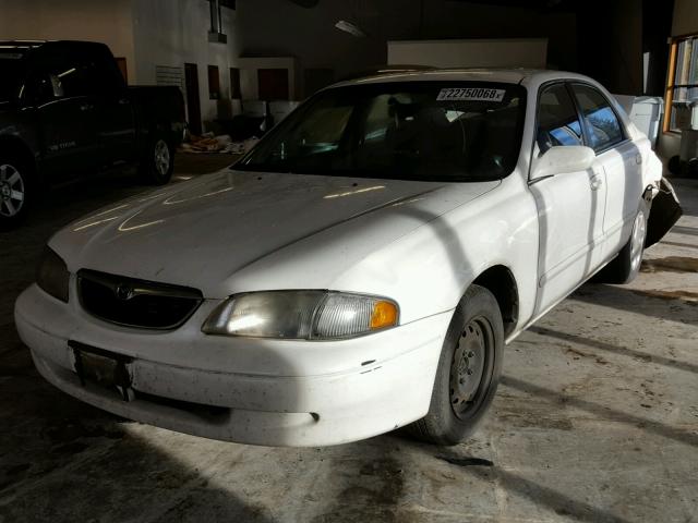 1YVGF22C7W5709188 - 1998 MAZDA 626 DX WHITE photo 2