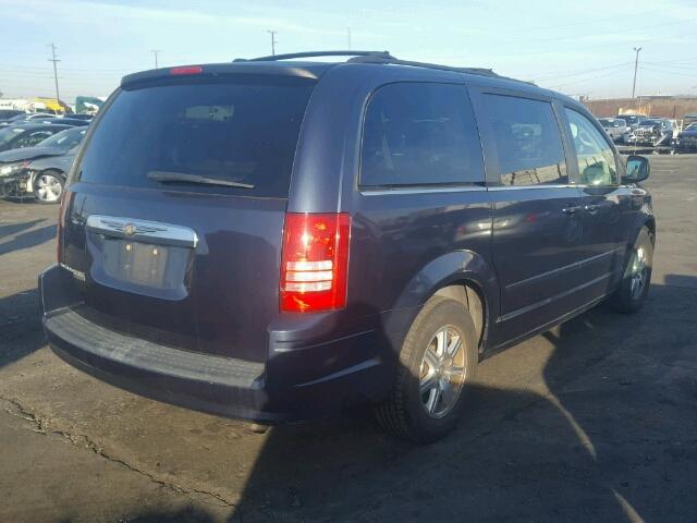 2A8HR54P68R725481 - 2008 CHRYSLER TOWN & COU BLUE photo 4