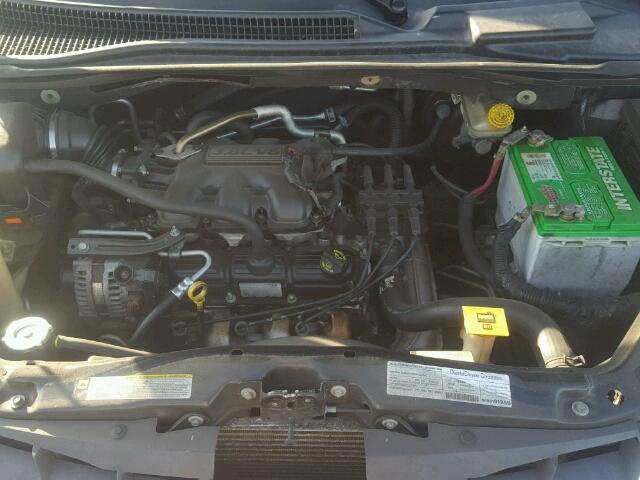 2A8HR54P68R725481 - 2008 CHRYSLER TOWN & COU BLUE photo 7