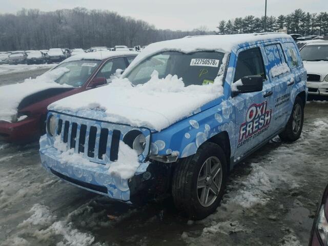 1J8FF28W67D326071 - 2007 JEEP PATRIOT SP TWO TONE photo 2