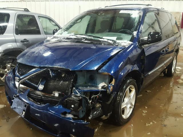 2B8GP54L92R642975 - 2002 DODGE GRAND CARA BLUE photo 2