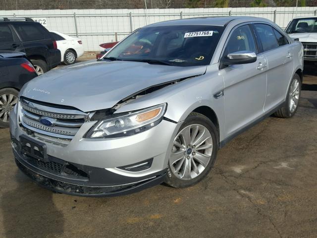 1FAHP2FW0CG101742 - 2012 FORD TAURUS LIM SILVER photo 2