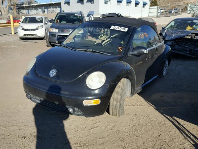 3VWCM21YX4M309248 - 2004 VOLKSWAGEN NEW BEETLE 黑色 照片 2