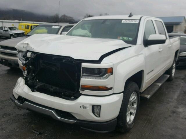 3GCUKREC1GG242322 - 2016 CHEVROLET SILVERADO WHITE photo 2