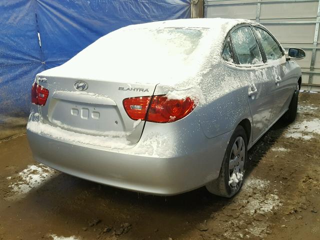 KMHDU46D78U386164 - 2008 HYUNDAI ELANTRA GL SILVER photo 4