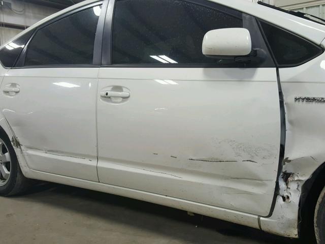 JTDKB20U067502721 - 2006 TOYOTA PRIUS WHITE photo 9