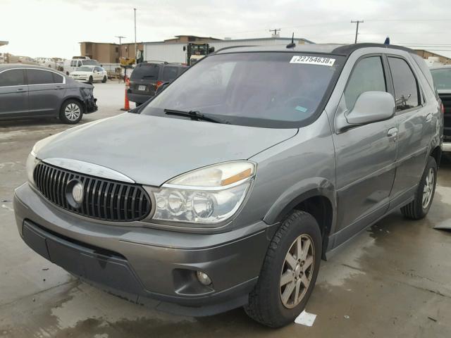 3G5DA03E14S518369 - 2004 BUICK RENDEZVOUS SILVER photo 2