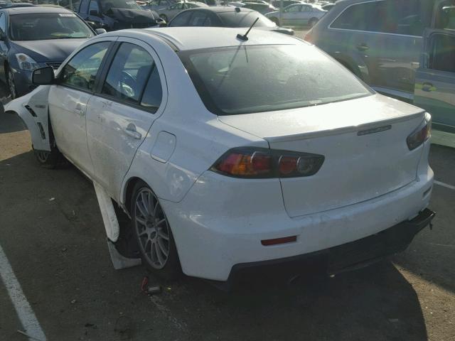 JA32W8FV8BU046212 - 2011 MITSUBISHI LANCER EVO WHITE photo 3