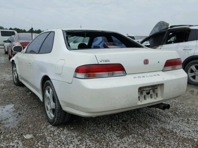 JHMBB6240YC007318 - 2000 HONDA PRELUDE WHITE photo 3