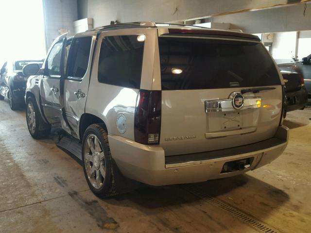 1GYFK63807R238522 - 2007 CADILLAC ESCALADE L SILVER photo 3