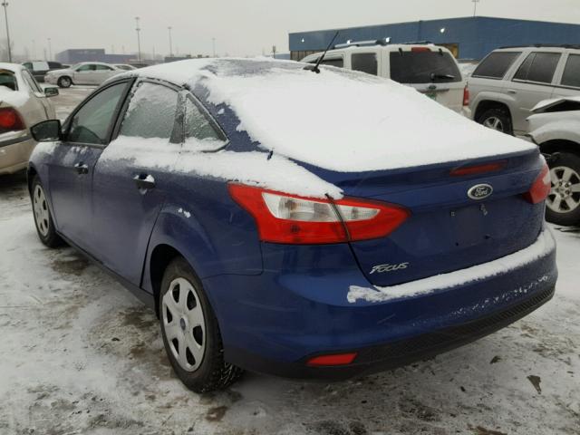 1FAHP3E21CL212506 - 2012 FORD FOCUS S BLUE photo 3