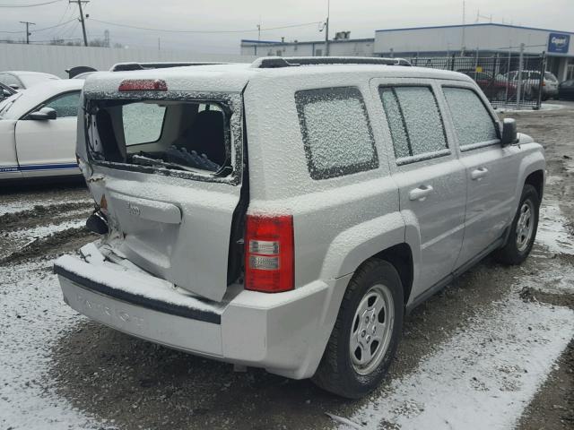 1J4NF2GBXAD634394 - 2010 JEEP PATRIOT SP SILVER photo 4