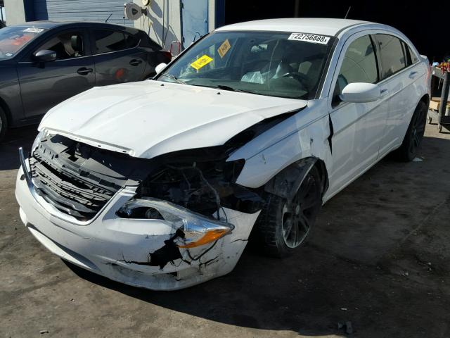 1C3CCBBB0CN142827 - 2012 CHRYSLER 200 TOURIN WHITE photo 2