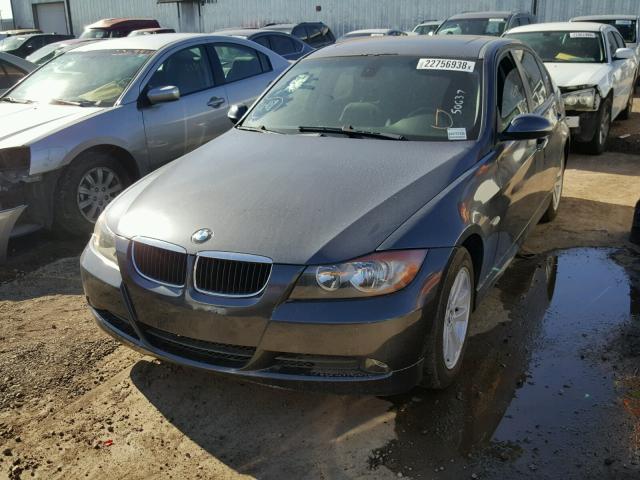 WBAVB17506NH93562 - 2006 BMW 325 I AUTO CHARCOAL photo 2