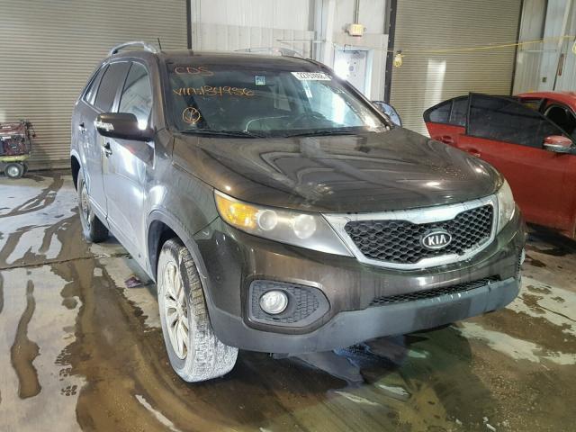 5XYKU4A25BG134956 - 2011 KIA SORENTO EX BROWN photo 1