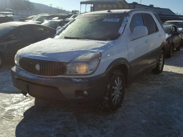 3G5DA03E75S558683 - 2005 BUICK RENDEZVOUS WHITE photo 2