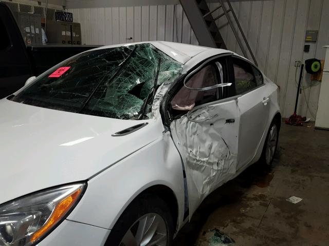 2G4GL5EX1F9190751 - 2015 BUICK REGAL WHITE photo 9