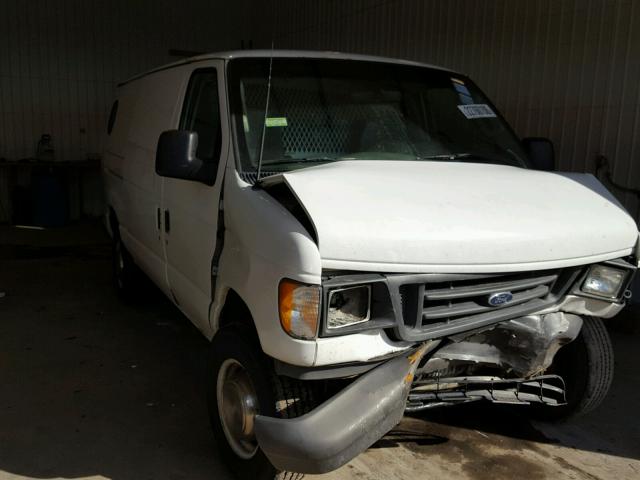 1FTSE34L23HA07974 - 2003 FORD ECONOLINE WHITE photo 1