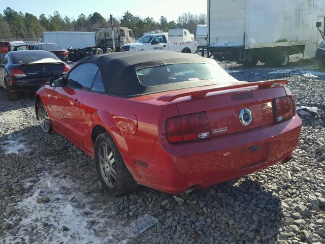 1ZVFT85H255257490 - 2005 FORD MUSTANG GT RED photo 3