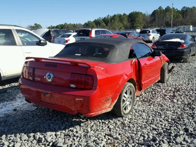 1ZVFT85H255257490 - 2005 FORD MUSTANG GT RED photo 4