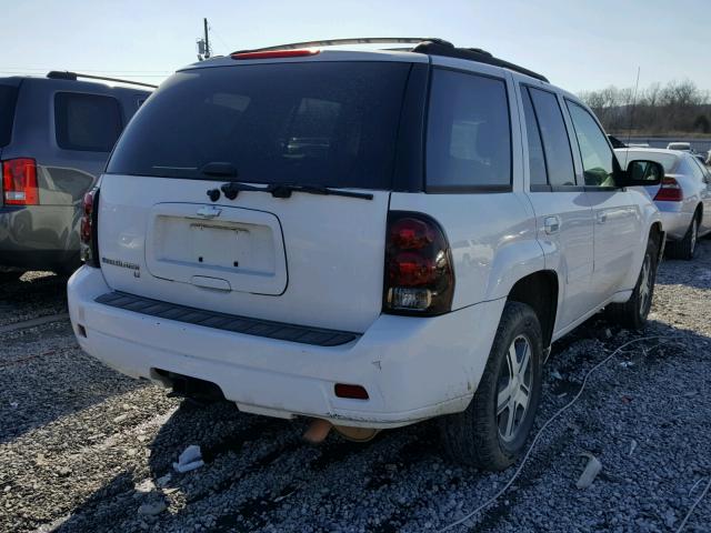 1GNDS13S862336238 - 2006 CHEVROLET TRAILBLAZE WHITE photo 4